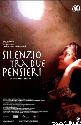 poster Poster of movie Silence Between Two Thoughts