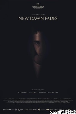 poster Locandina del film Yeni Safak Solarken