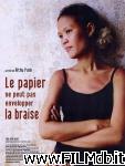 poster Le papier ne peut pas envelopper la braise poster del film Le papier ne peut pas envelopper la braise