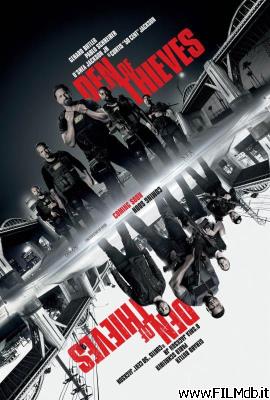 Poster of movie den of thieves