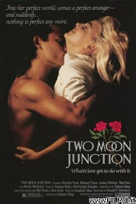 Poster of movie Two Moon Junction