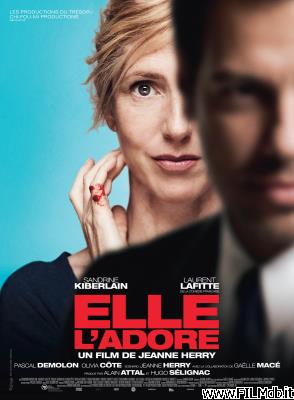 Affiche de film Elle l'adore