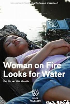 Cartel de la pelicula Mujer en llamas busca agua