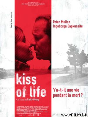 Cartel de la pelicula kiss of life