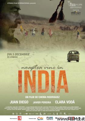 Affiche de film Anochece en la India