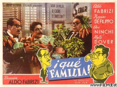 Poster of movie la famiglia passaguai