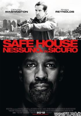 Poster of movie safe house