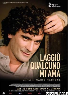 poster Poster of movie Massimo Troisi: Somebody Down There Likes Me