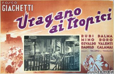 Poster of movie uragano ai tropici