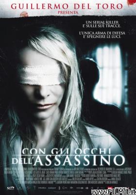 Locandina del film con gli occhi dell'assassino