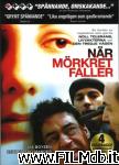 poster del film när mörkret faller